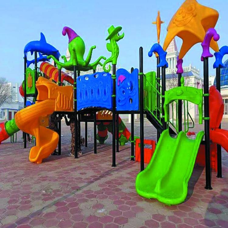 商場(chǎng)室內(nèi)兒童卡通城堡滑梯定制 規(guī)格600*370*420CM